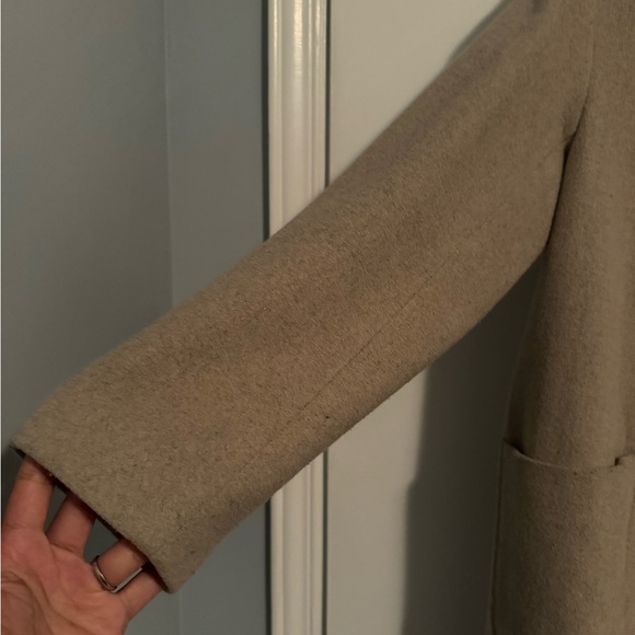 Women’s Korean Wool Coat - Picture 3 of 4